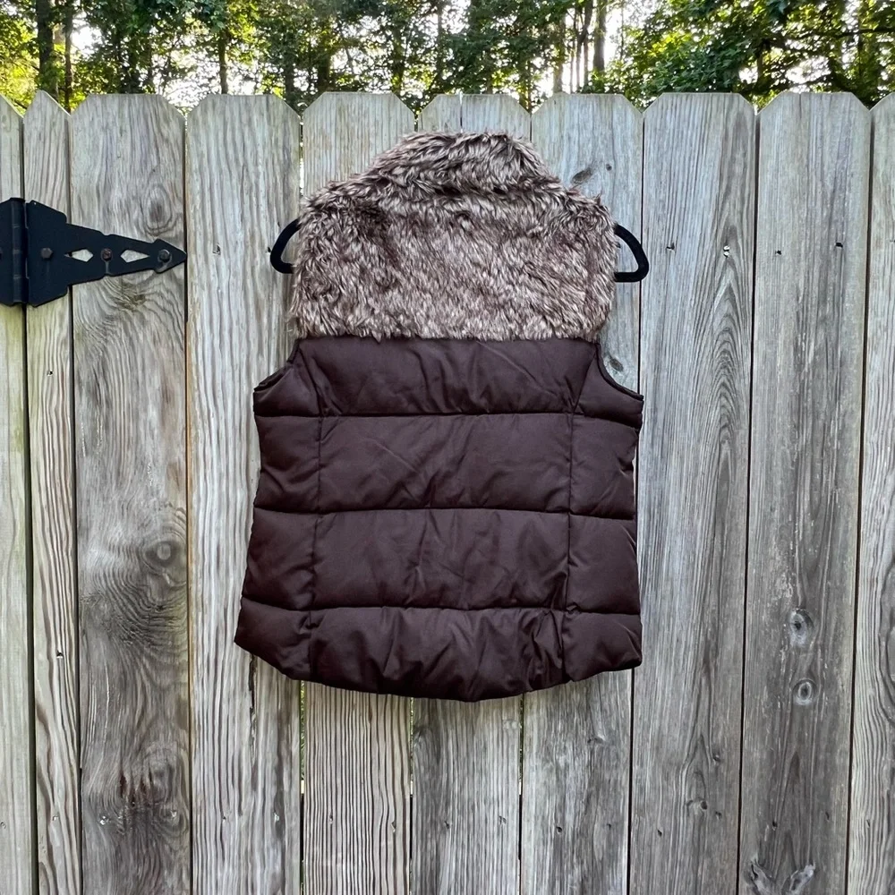 Ruff Hewn Faux Fur Full Zip with toggle buttons Puffer Vest sz Small - Picture 8 of 9